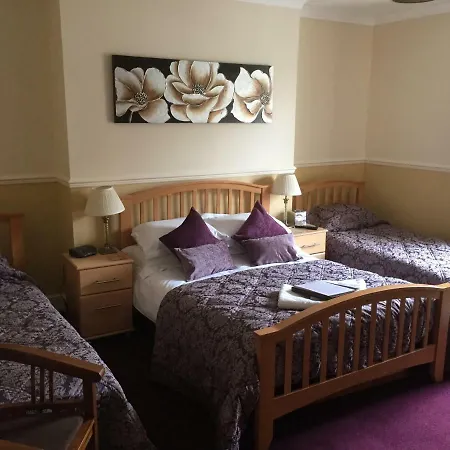 The Arches 3* Whitby